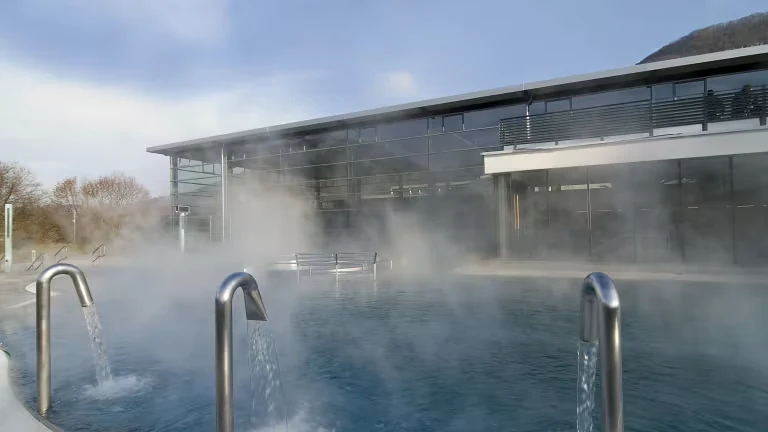 Zwei Nächte. Zwei Thermen.